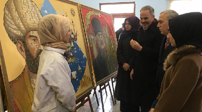 AK Parti Fatih Kadın Kollarından Sanat'a Destek